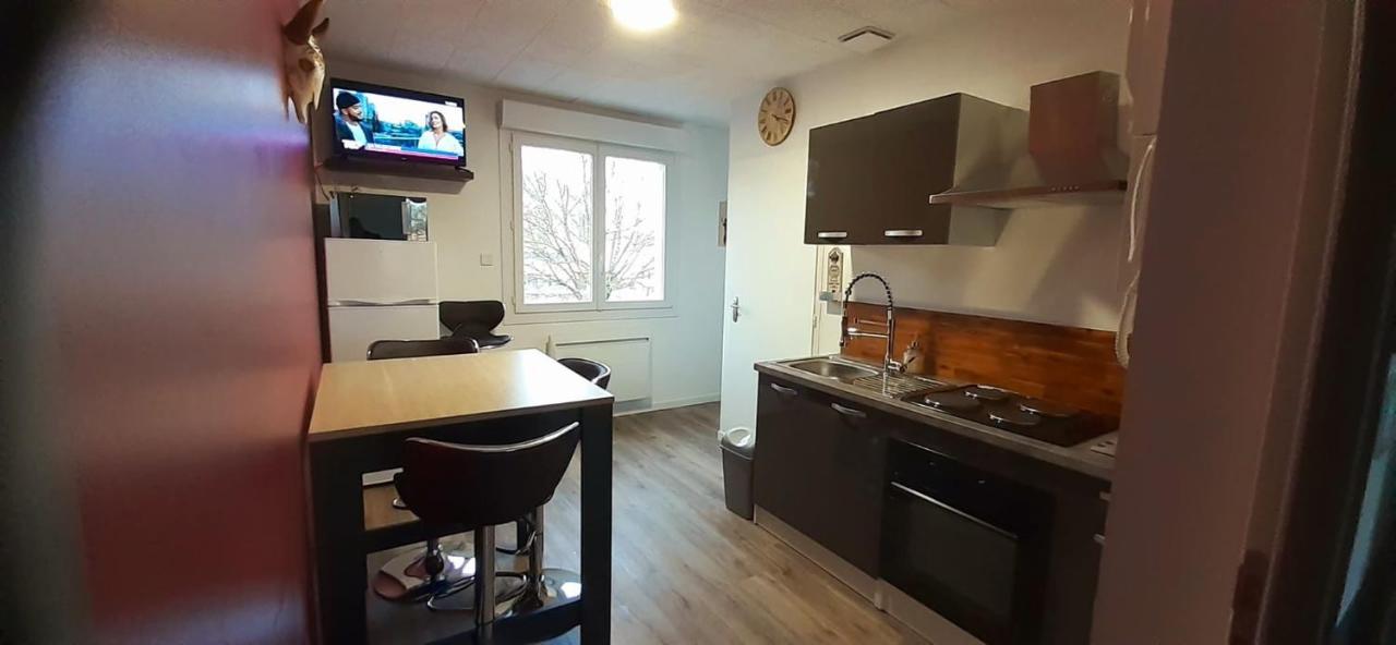 Résidences du Palmier Saint-Laurent-sur-Sèvre Extérieur photo